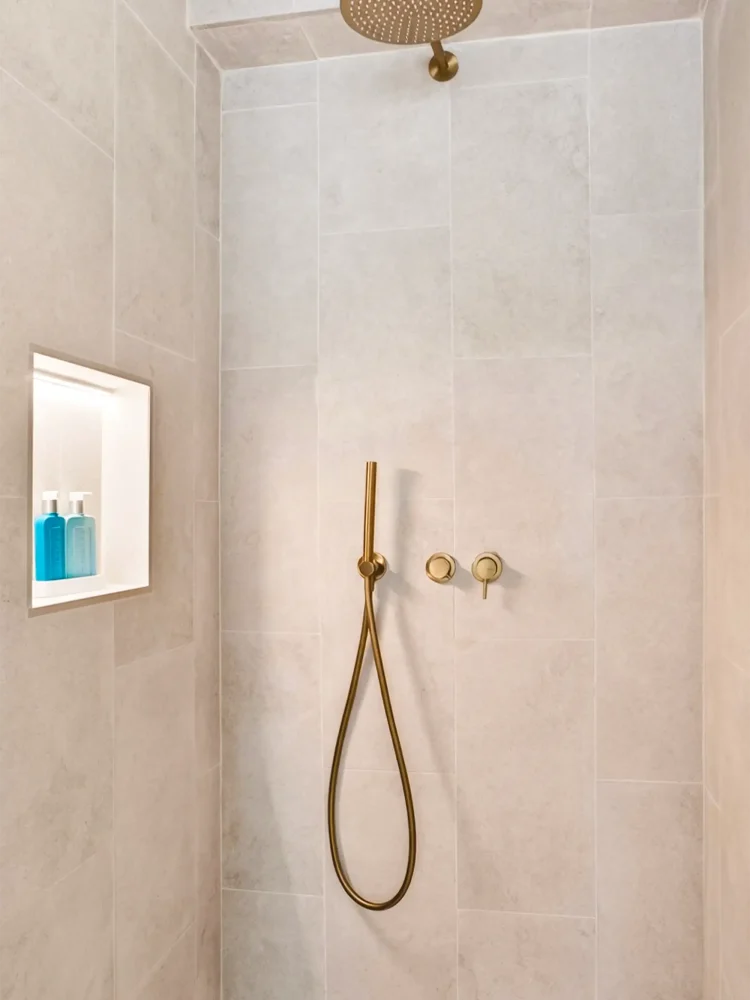 casa-das-lendas-olhao-bathroom-02